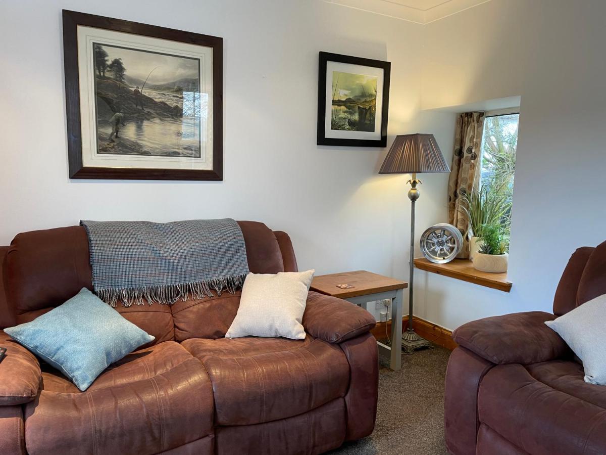 1 Keepers Cottage Skeabost Bridge Isle Of Skye Екстер'єр фото